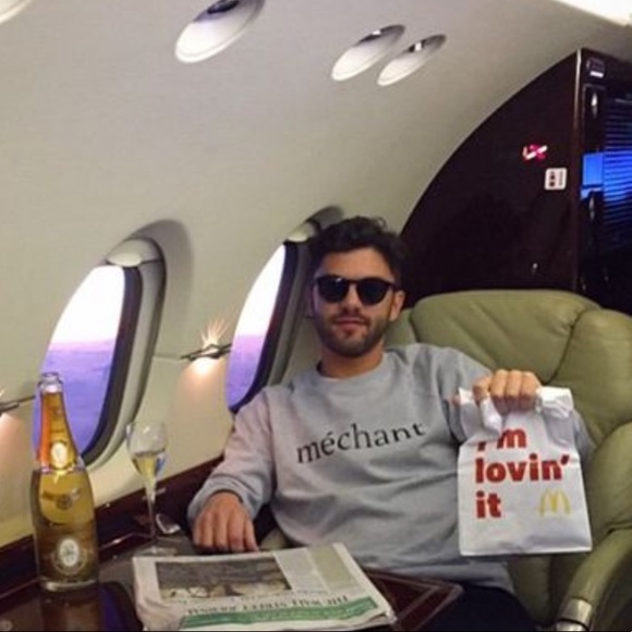 Meet your Posher, Kevin - Picture 1 of 1